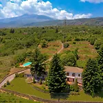 Villa Le Vignoble Charming Maison *