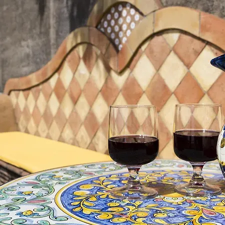 Вилла Le Vignoble Charming Maison Маскали