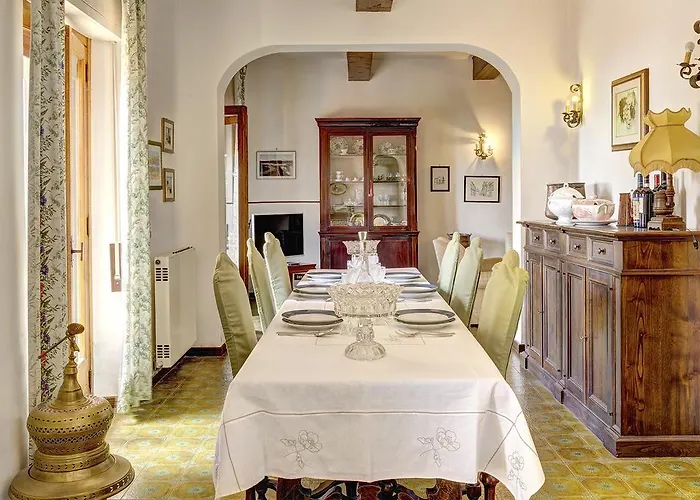 Le Vignoble Charming Maison *
